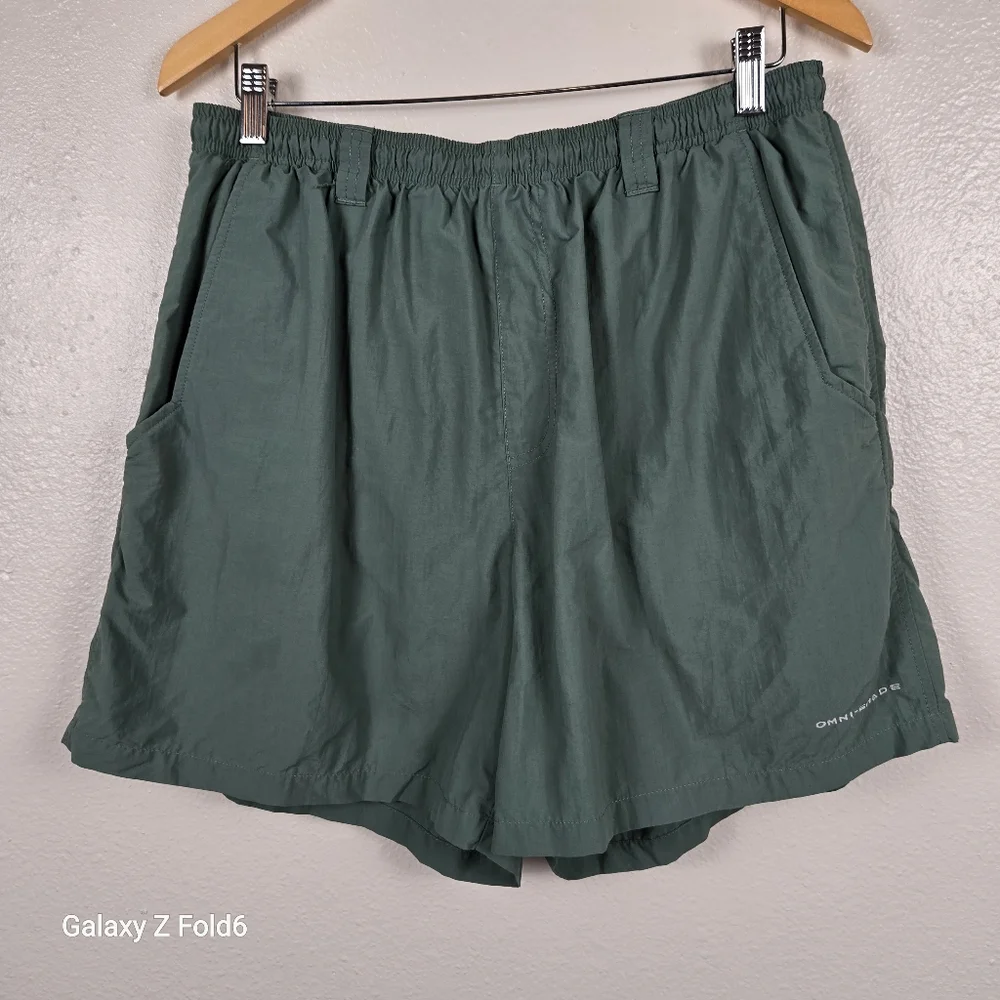 PColumbia PFG Green Nylon Fishing Hiking Swim Shorts Mesh Lined‎ Men’s L